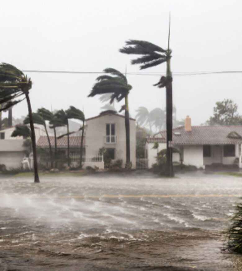 Hurricane Ian Damage Lawyer in Orlando - hurricane