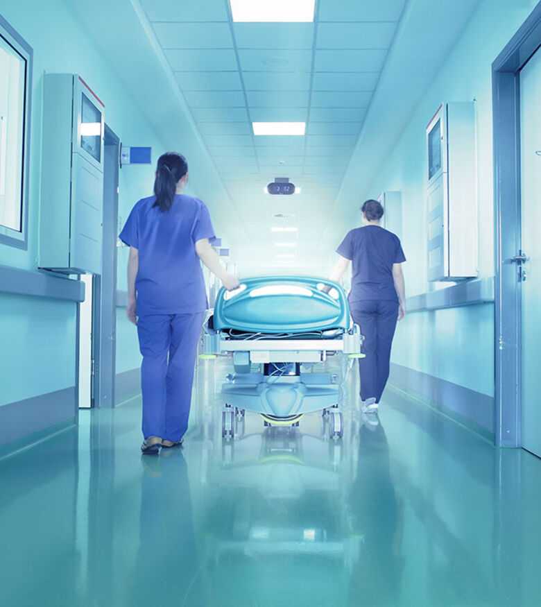 Wrongful Death Lawyers in Melbourne, FL - doctors in emergency room
