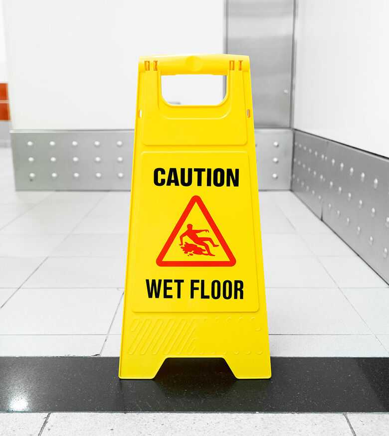Slip & Fall Attorneys in Hilton Head, SC - Wet Floor Sign