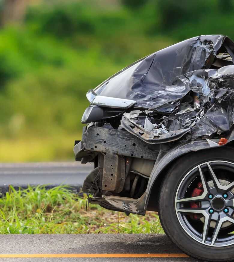 Car Accident Lawyers in Panama City, FL - car accident with a lot of car damage