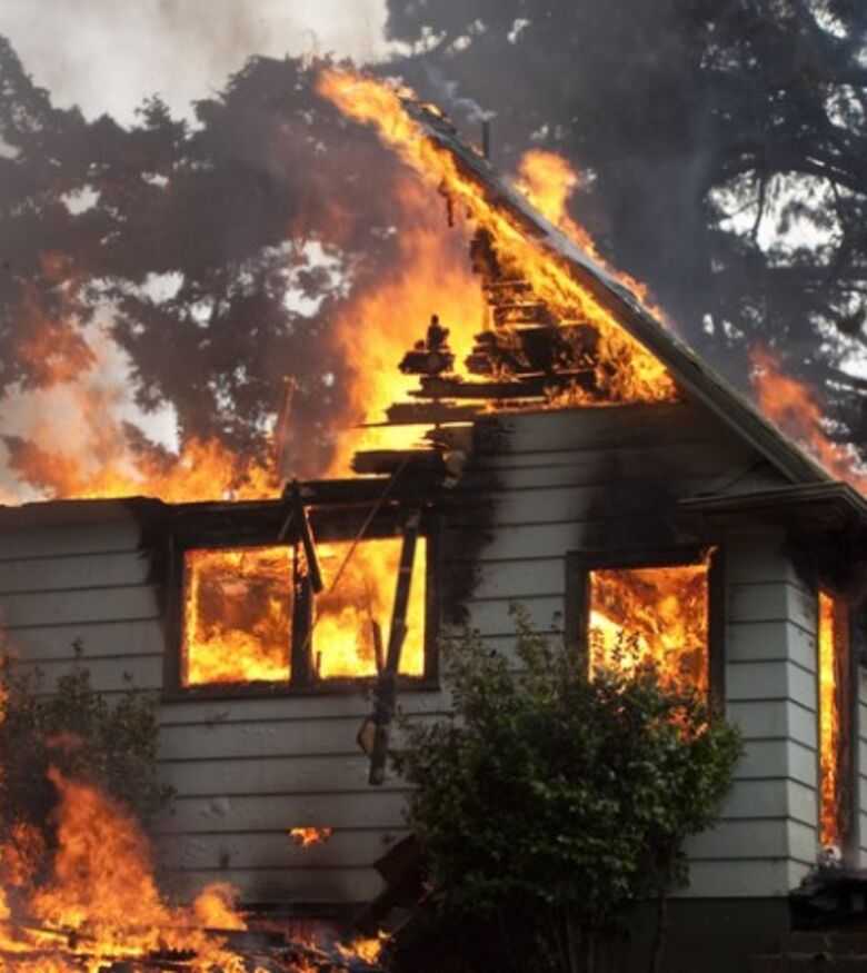 Gainesville, FL Burn Injury Lawyers - Burning house