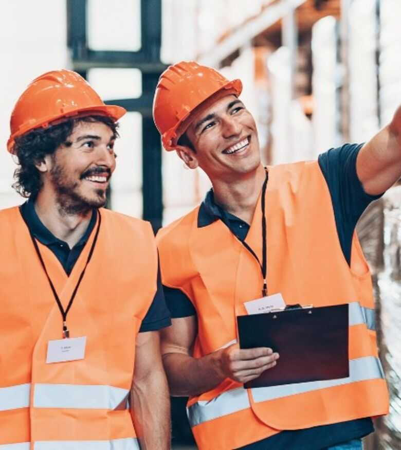 What Are the Workers' Compensation Laws in Gainesville, FL? - Men in construction 