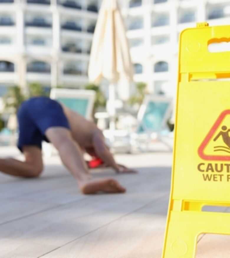 Hotel Work Injuries Lawyer in NYC - Man falling by hotel's pool