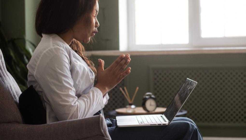 Telehealth Start-Up, Cerebral, Shares Patient Data with Social Media Giants Meta and TikTok - lady speaking to her therapist