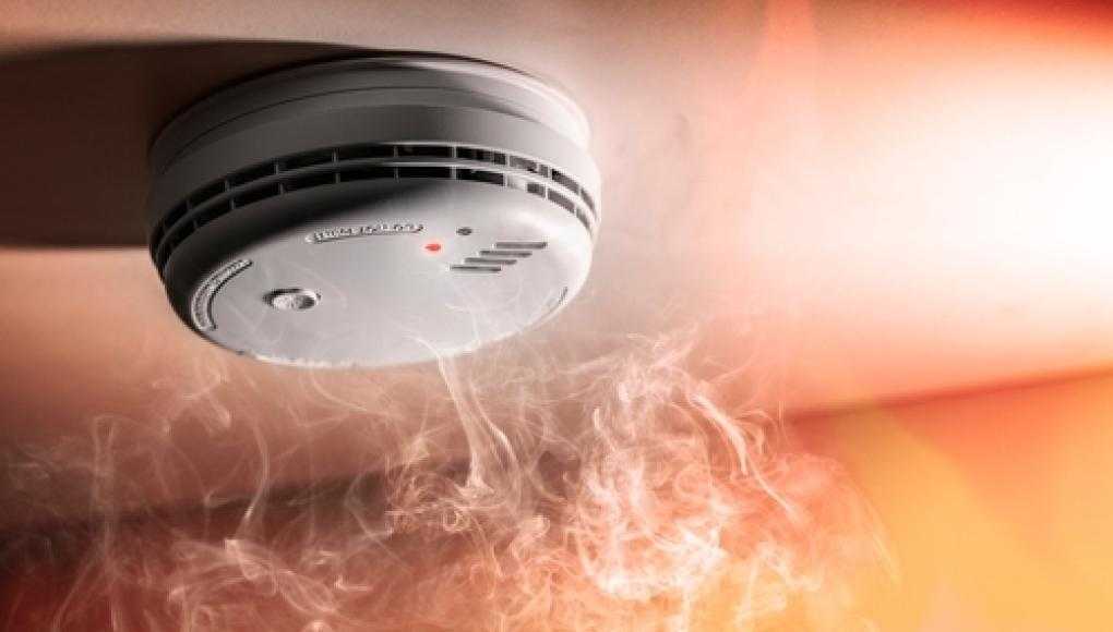 Patients Catching Fire in Operating Rooms Catches Eye of FDA - Smoke Detector