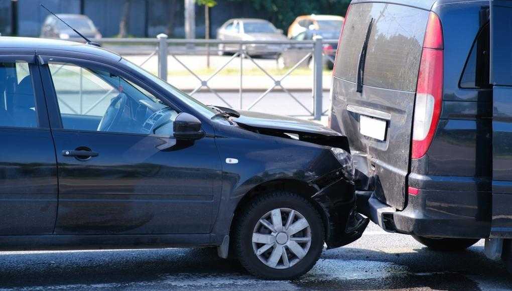 A van rear ended by a van