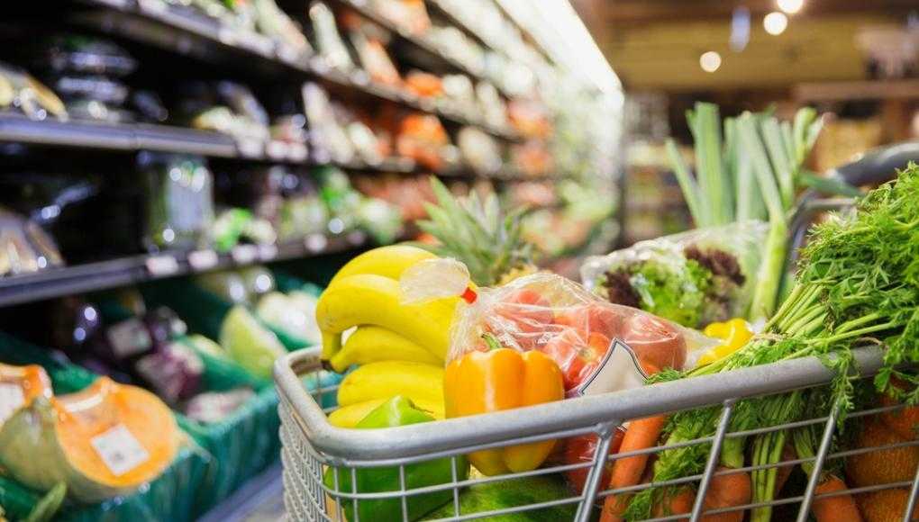 Produce in a shopping cart