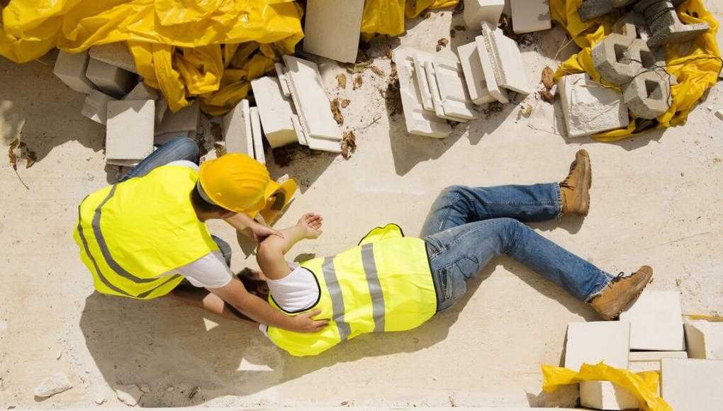 Five Things To Do After You're Hurt On The Job - construction worker