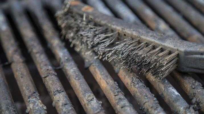 Swallowed Grill Brush Bristles Posing Risk of Injury? | [node:created:custom:n/j/o]