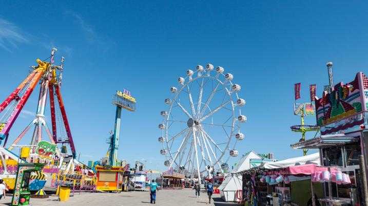 Ferris wheel at an amusement park