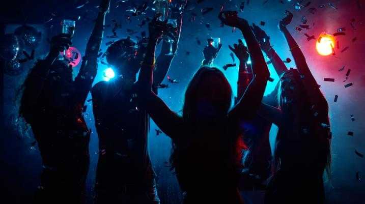 People dancing at a nightclub