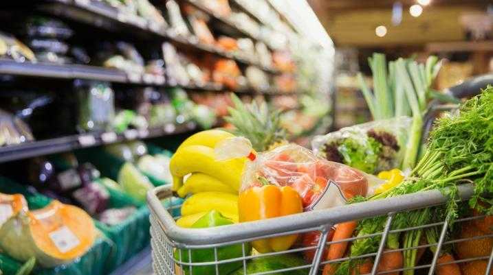 Produce in a shopping cart