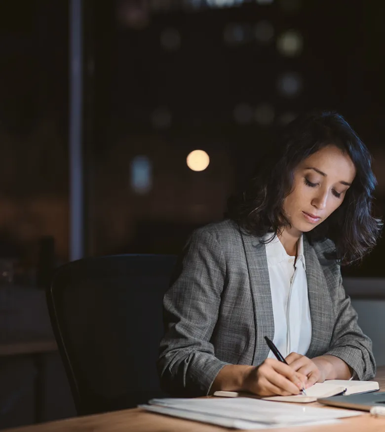 Overtime Attorneys in Hilton Head, SC - Woman working late