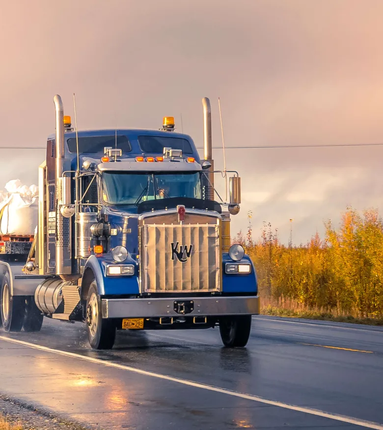 Truck Accident Attorneys in Miami, FL - truck driving on the highway