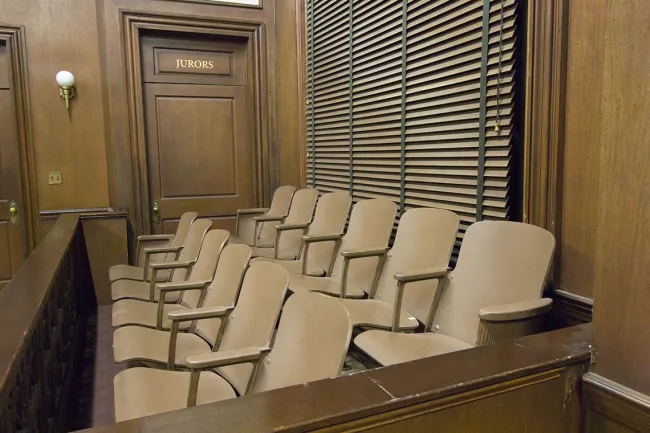 The Three Types of Jurors to Watch Out For - Trial court room with vacant chairs